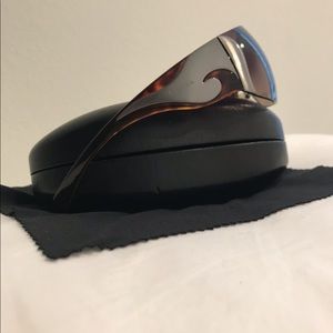 Prada  women sunglasses